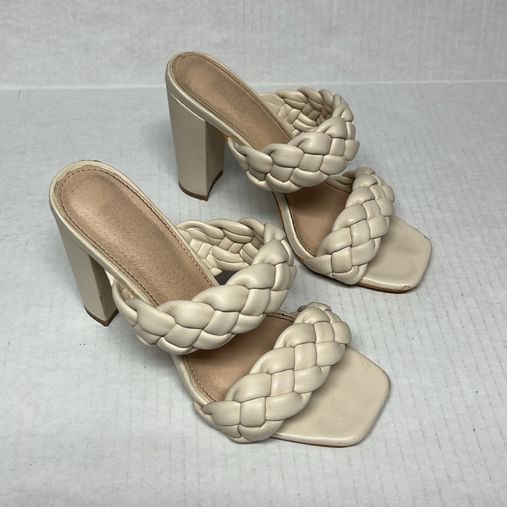 Braided Double Strap Block Heel Sandals – Cream Faux Leather Square Toe Size 7.5 - Picture 3 of 12